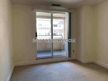 Boston - 2 Beds, 2 Baths