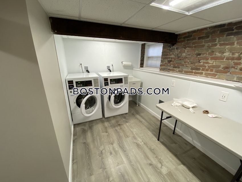 MEDFORD - MEDFORD SQUARE - 1 Bed, 1 Bath - Image 6