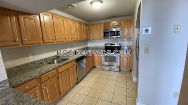 Boston - 2 Beds, 2 Baths