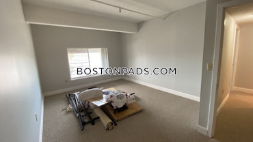 Boston - 2 Beds, 2 Baths