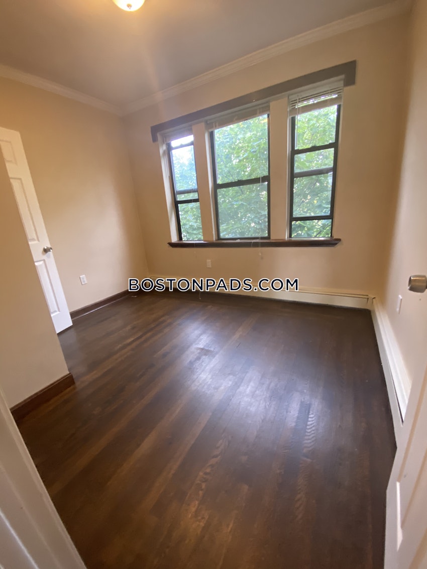 BOSTON - ROXBURY - 4 Beds, 1.5 Baths - Image 16