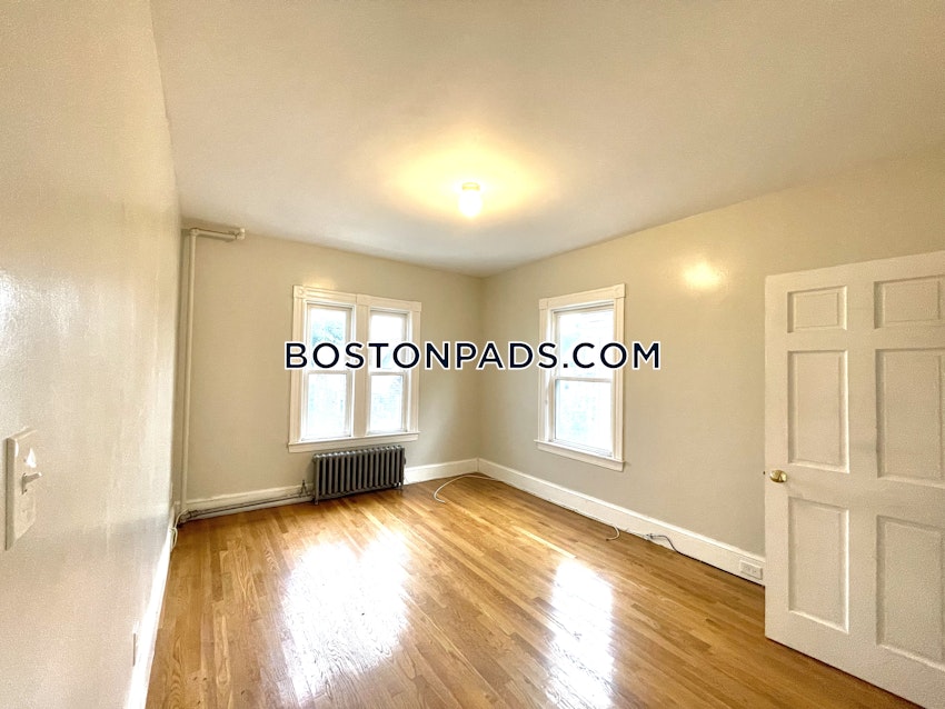 BOSTON - JAMAICA PLAIN - FOREST HILLS - 5 Beds, 2 Baths - Image 39