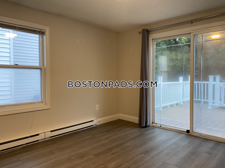 BOSTON - DORCHESTER/SOUTH BOSTON BORDER - 6 Beds, 2 Baths - Image 9