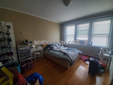 Boston - 3 Beds, 1 Baths