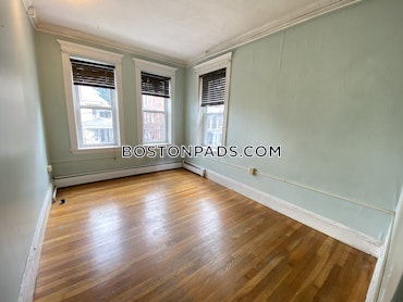 Boston - 3 Beds, 1 Baths