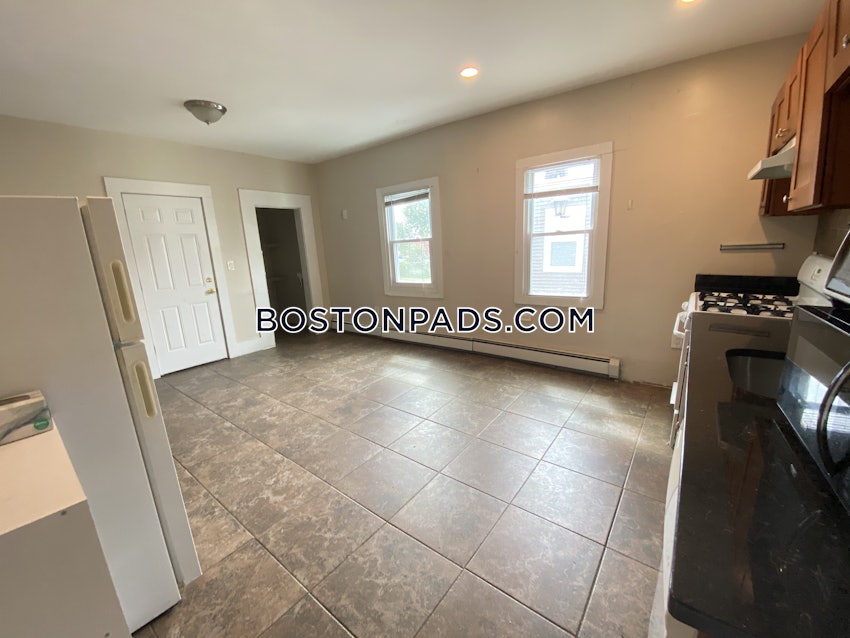 BOSTON - ALLSTON - 3 Beds, 1 Bath - Image 9