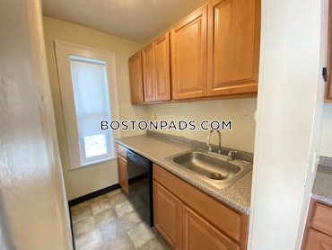 Boston - 2 Beds, 1 Baths