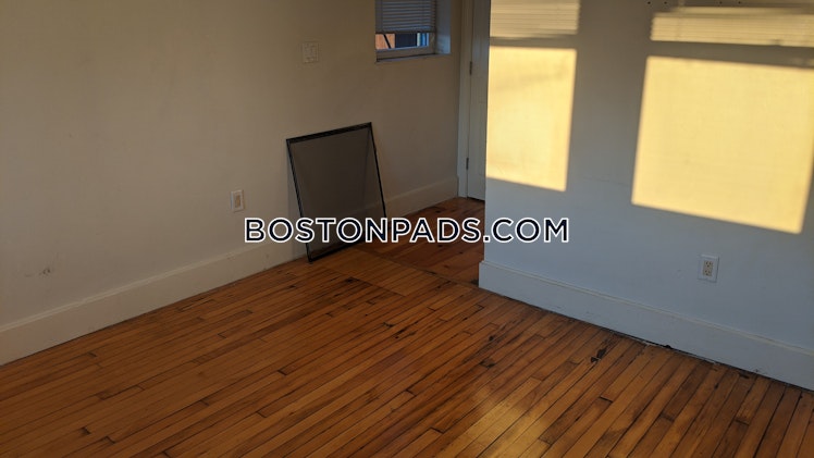 Centre Street Ter., Boston