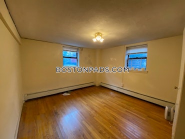 Boston - 3 Beds, 2 Baths