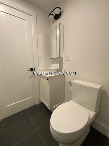 Boston - 2 Beds, 1 Baths