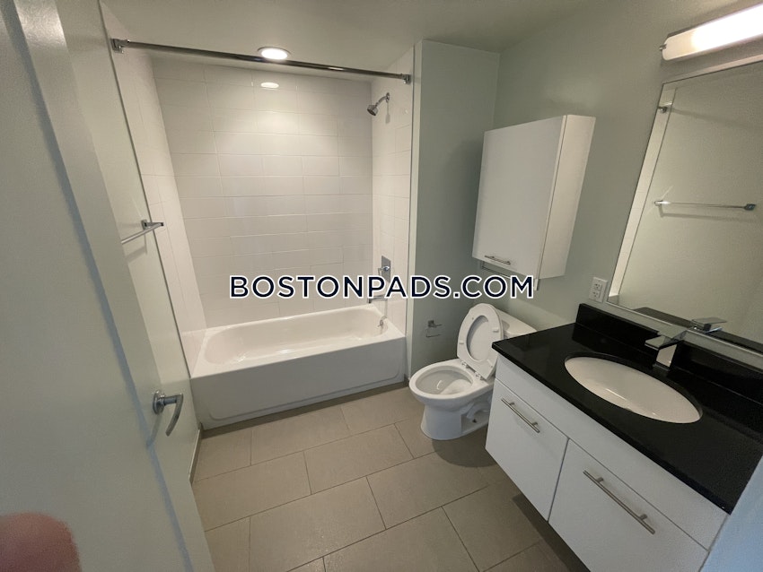 BOSTON - SEAPORT/WATERFRONT - 2 Beds, 2 Baths - Image 52