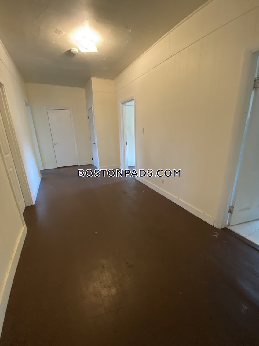 Boston - $5,700+ /month