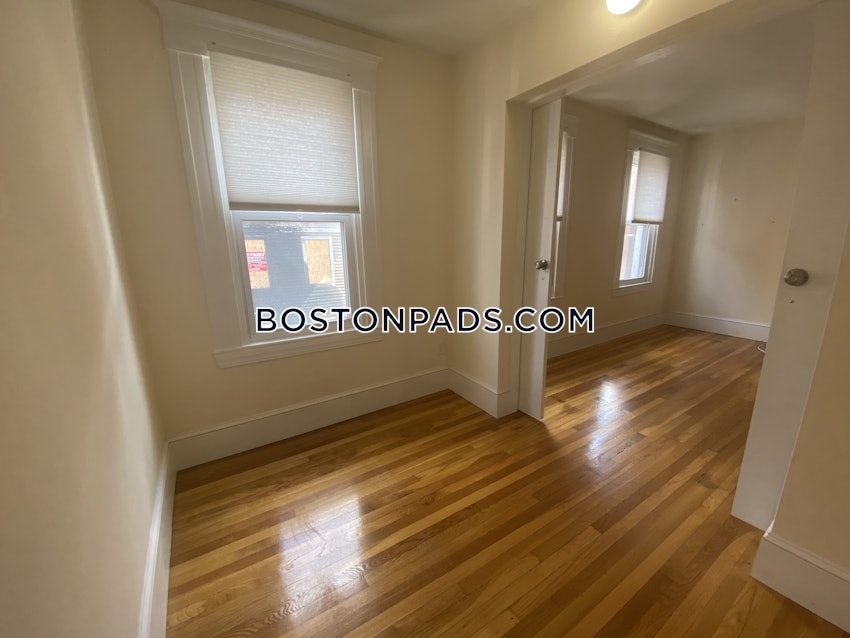 BOSTON - CHARLESTOWN - 1 Bed, 1 Bath - Image 4