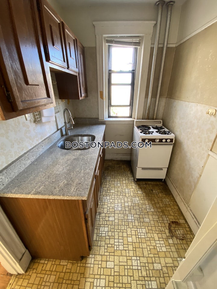 malden-apartment-for-rent-2-bedrooms-1-bath-2600-36466 