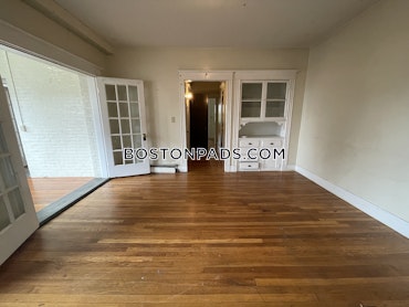 Boston - 3 Beds, 1 Baths