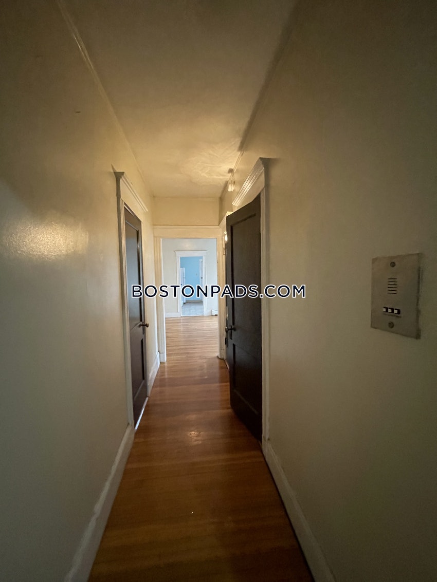 BOSTON - ALLSTON/BRIGHTON BORDER - 3 Beds, 1 Bath - Image 15