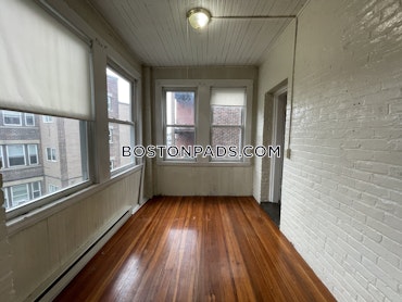 Boston - 3 Beds, 1 Baths