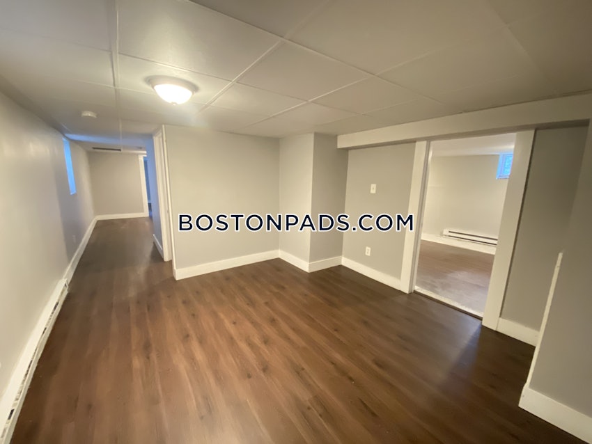 SOMERVILLE - EAST SOMERVILLE - 4 Beds, 2 Baths - Image 19