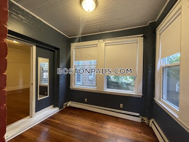 Boston - 3 Beds, 1 Baths