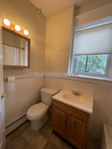 Boston - 3 Beds, 1 Baths