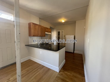 Boston - 3 Beds, 1 Baths