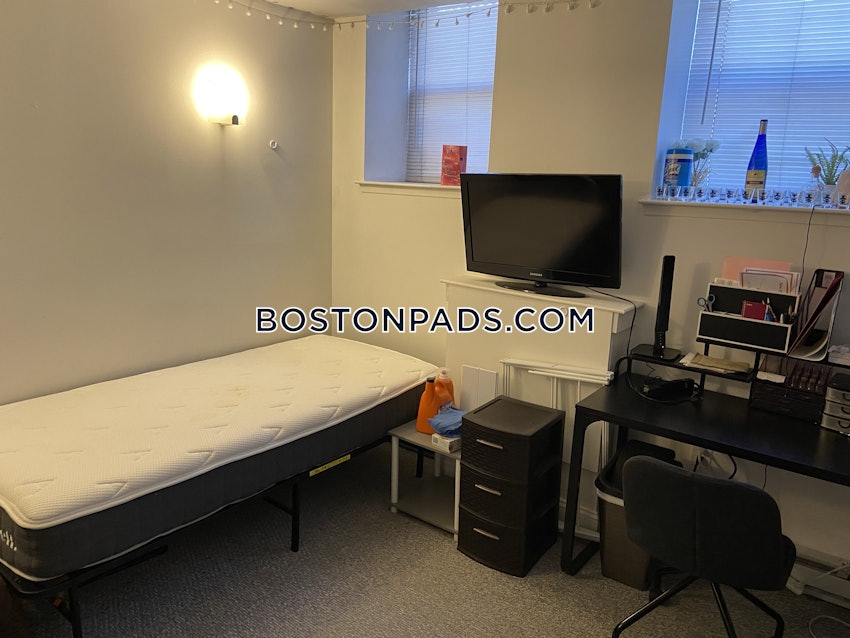 BOSTON - SOUTH END - 4 Beds, 1 Bath - Image 27
