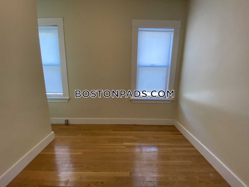 BOSTON - DORCHESTER - UPHAMS CORNER - 5 Beds, 2.5 Baths - Image 19