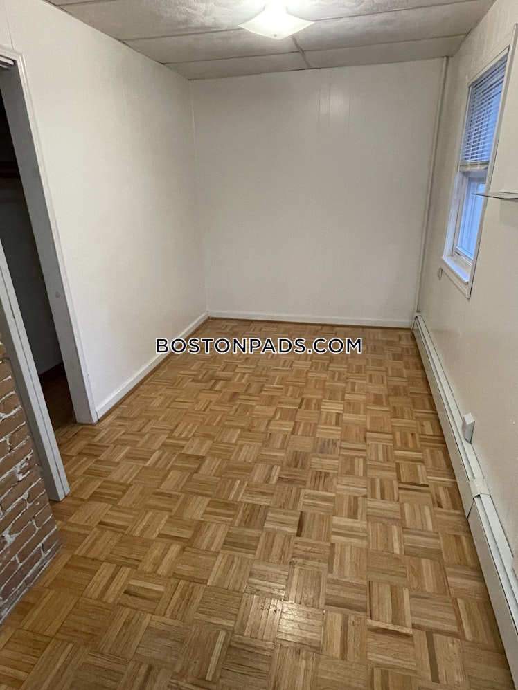 Roseland St., Somerville