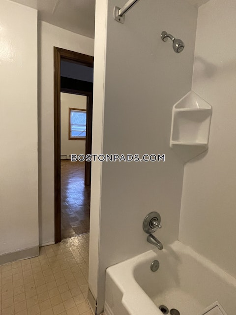 Roseland St. Somerville photo 8