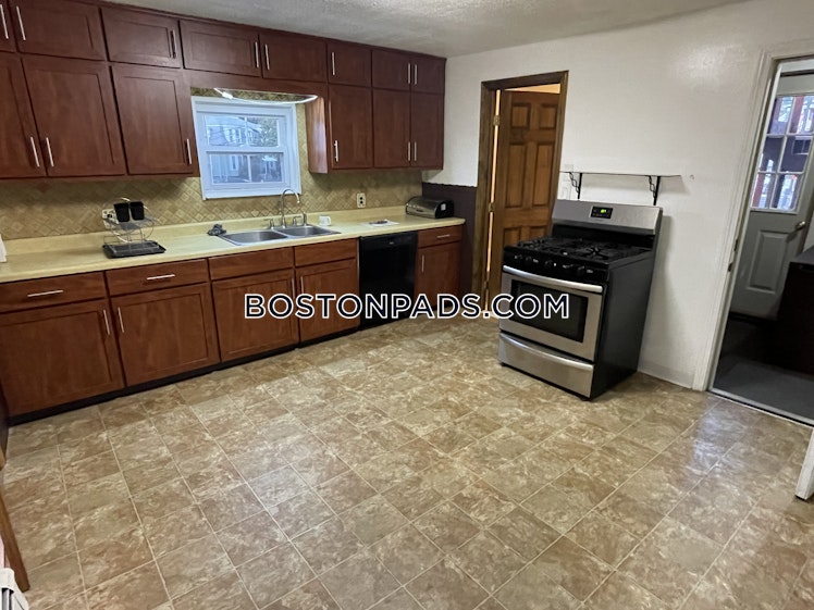 Roseland St., Somerville