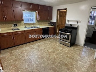 Roseland St. Somerville