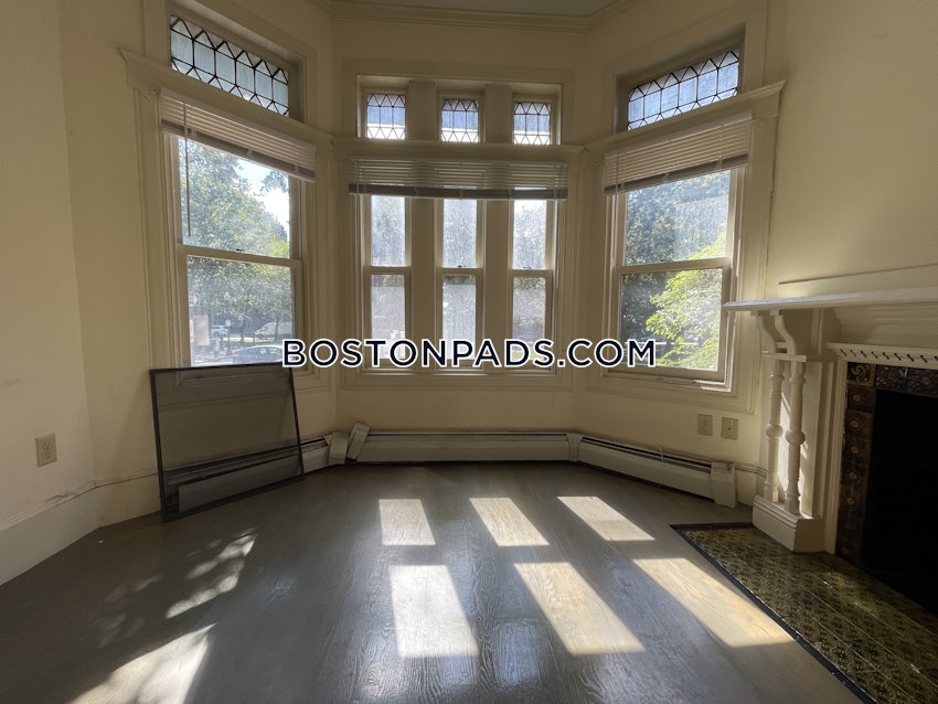 BOSTON - DOWNTOWN - 1 Bed, 1 Bath - Image 9