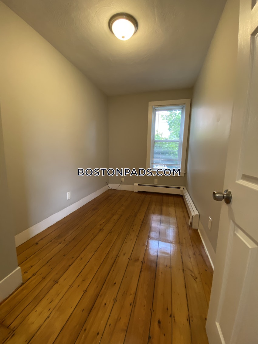 CAMBRIDGE - CENTRAL SQUARE/CAMBRIDGEPORT - 3 Beds, 1 Bath - Image 7