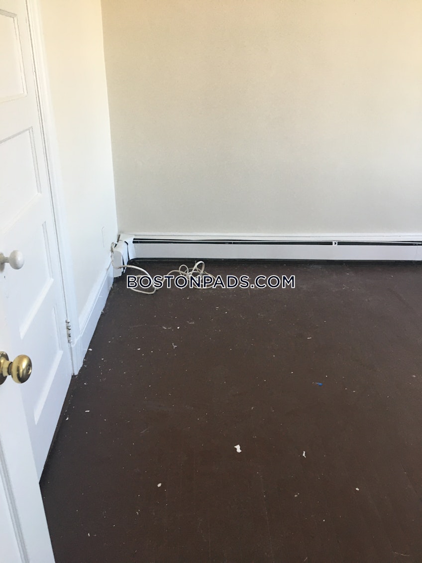 Boston - $5,500+ /month