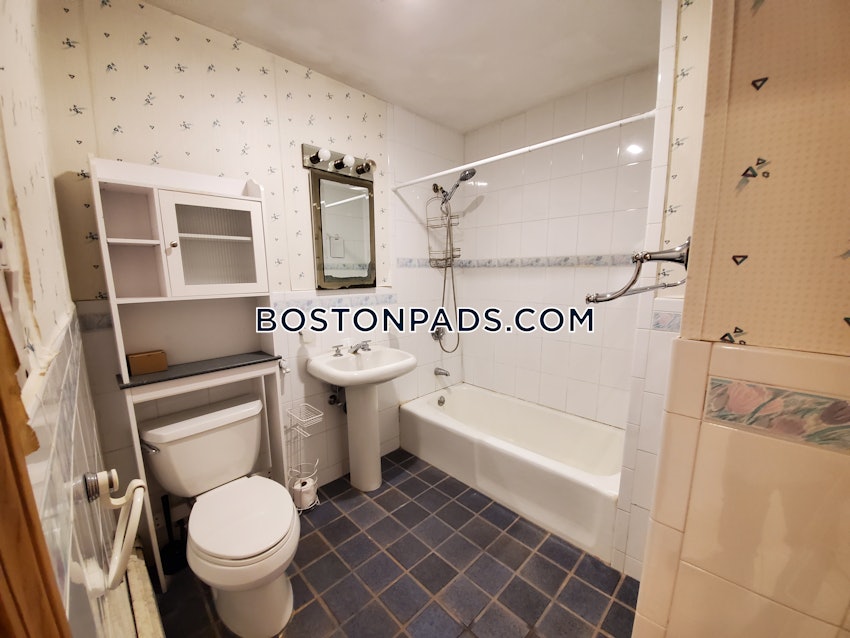 BOSTON - BRIGHTON - BOSTON COLLEGE - 2 Beds, 2 Baths - Image 12