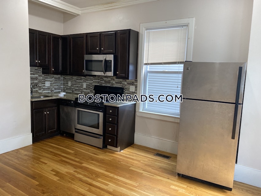 BOSTON - JAMAICA PLAIN - STONY BROOK - 3 Beds, 1.5 Baths - Image 1