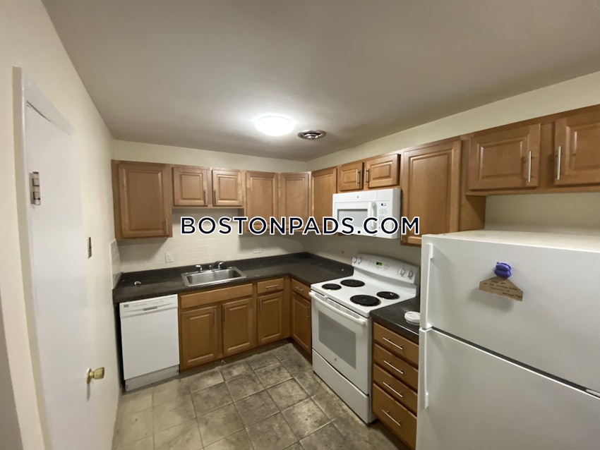 WATERTOWN - 1 Bed, 1 Bath - Image 5