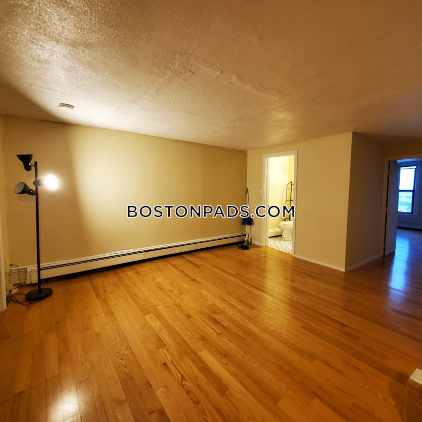 BOSTON - BEACON HILL - 3 Beds, 2 Baths - Image 7