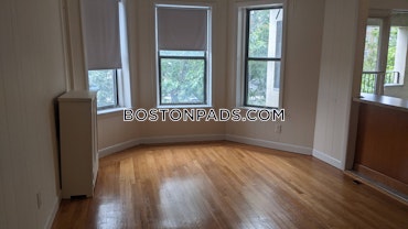 Boston - 3 Beds, 1.5 Baths