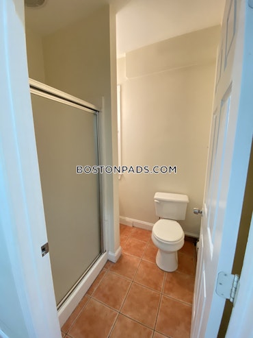 Boston - 4 Beds, 2 Baths