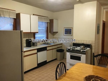 Boston - 3 Beds, 1 Baths