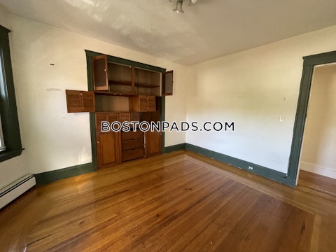 Washington St. Brookline photo 30