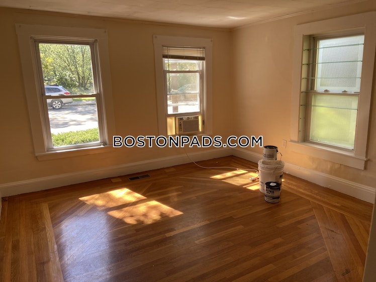 Mount Auburn St., Cambridge