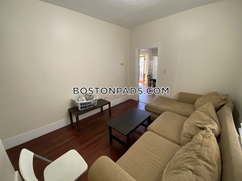 Main St. Medford photo 16