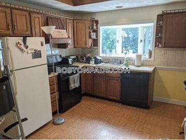 Boston - 3 Beds, 1 Baths