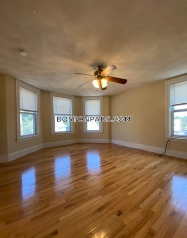 Boston - 3 Beds, 1 Baths