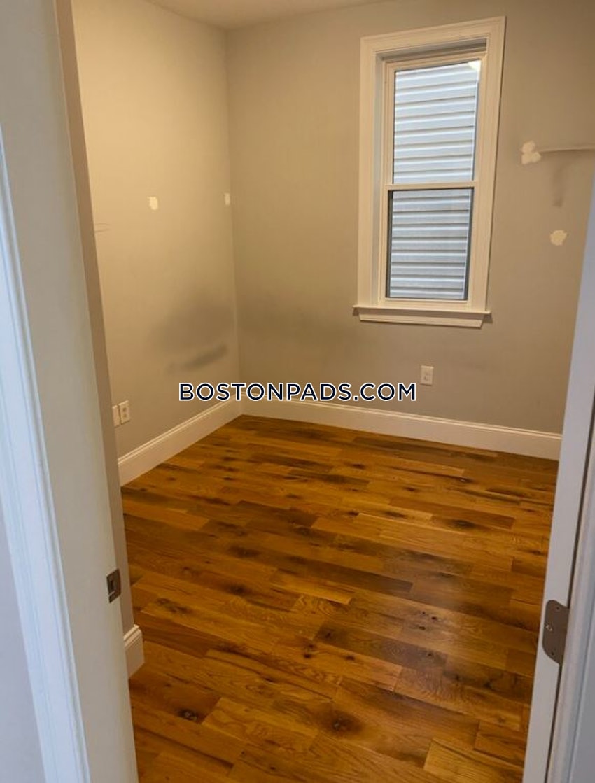 BOSTON - EAST BOSTON - BREMEN ST. PARK/AIRPORT STATION - 5 Beds, 2 Baths - Image 6