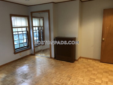 Boston - 2 Beds, 1 Baths