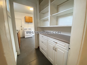 Boston - 3 Beds, 1 Baths