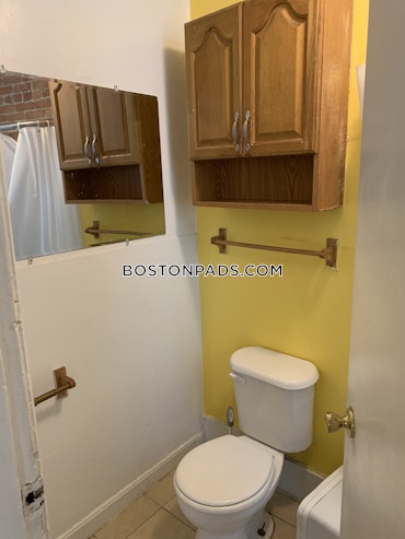 Boston - 3 Beds, 1 Baths